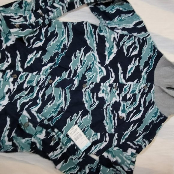 LOT OF 3! Boys Activewear NWT, Nike, Under Armour Size S/M - Picture 8 of 13